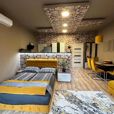 Apartment Gold Downtown