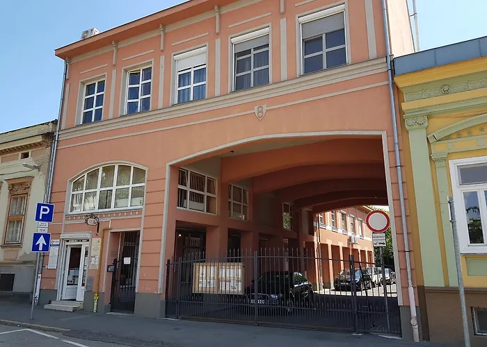 Gold Downtown Ντέμπρετσεν